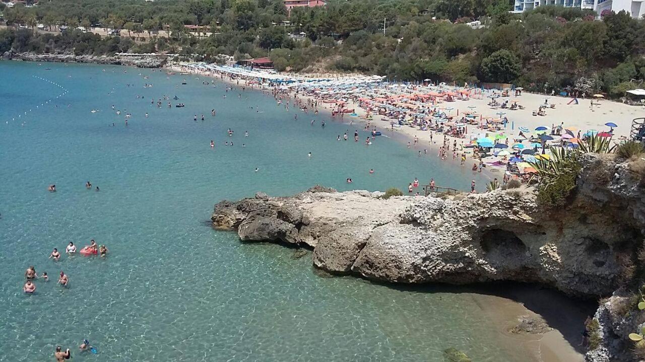 Hotel Delfino Marina di Camerota Exterior foto