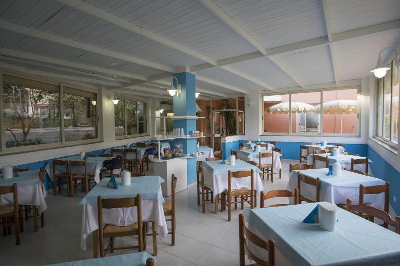 Hotel Delfino Marina di Camerota Exterior foto