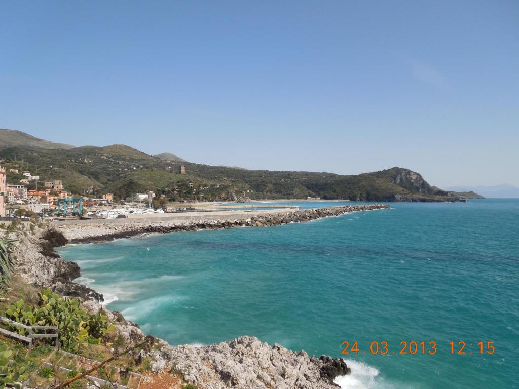 Hotel Delfino Marina di Camerota Exterior foto